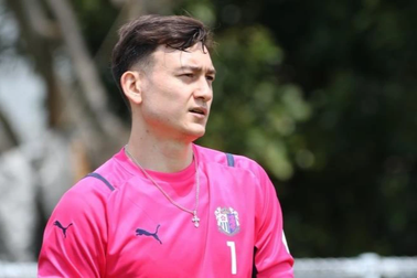 Văn Lâm giảm sâu giá trị sau khi rời CLB Nhật Bản