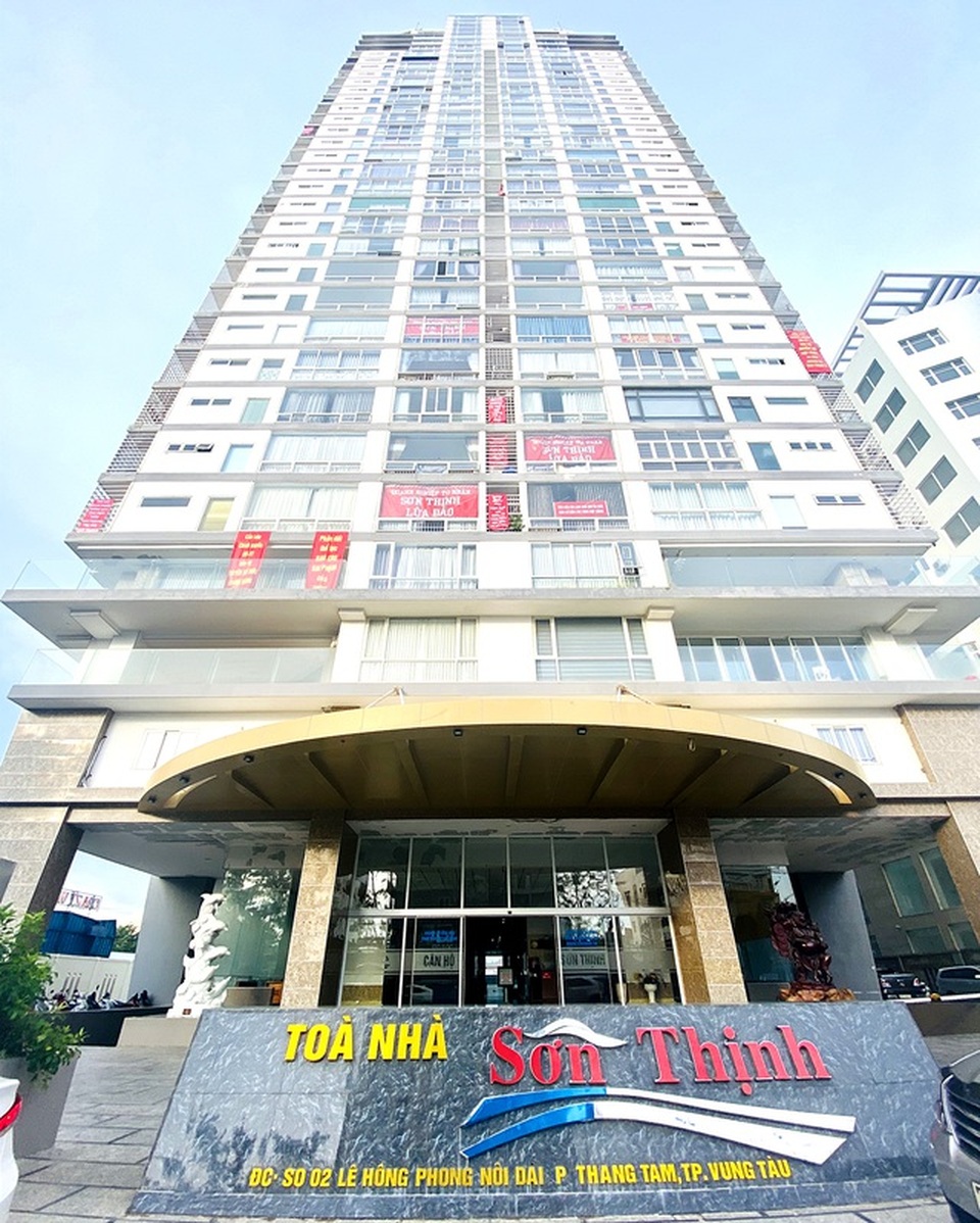 Vụ cấp phép xây dựng vượt quy hoạch: Điểm danh công trình sai phạm khủng! - 1 Vụ cấp phép xây dựng vượt quy hoạch: Điểm danh công trình sai phạm khủng! - 1
