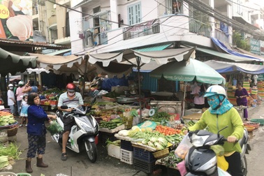 Tiểu thương chợ truyền thống sẽ bán thịt, cá, rau củ... qua ứng dụng