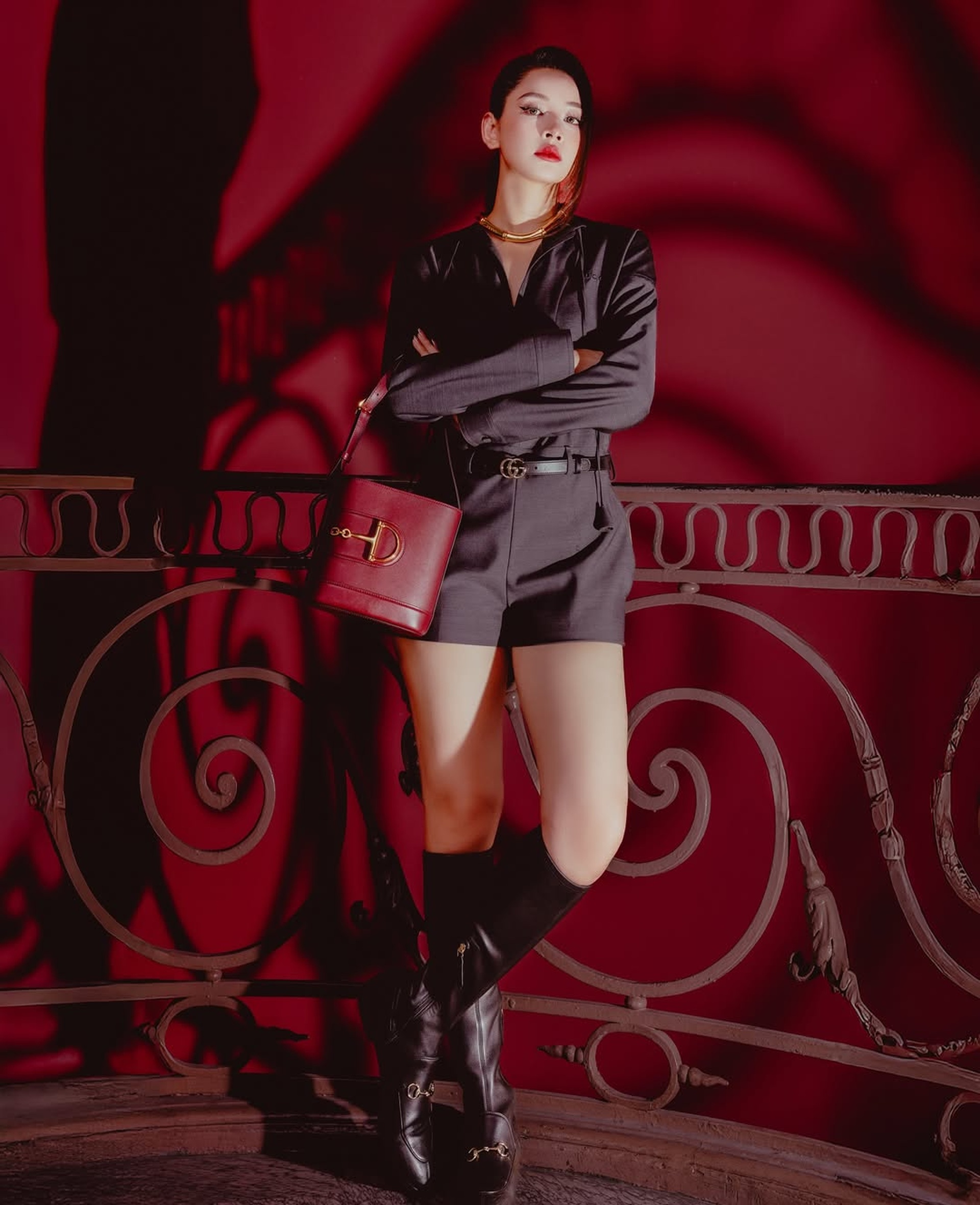 Chi Pu diện đồ Gucci lên tạp chí Ý, liệu có thành Bạn thân thương hiệu? - 5 Chi Pu diện đồ Gucci lên tạp chí Ý, liệu có thành Bạn thân thương hiệu? - 5