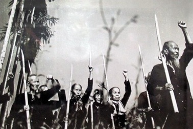 Phát huy hào khí “Thành đồng Tổ quốc”