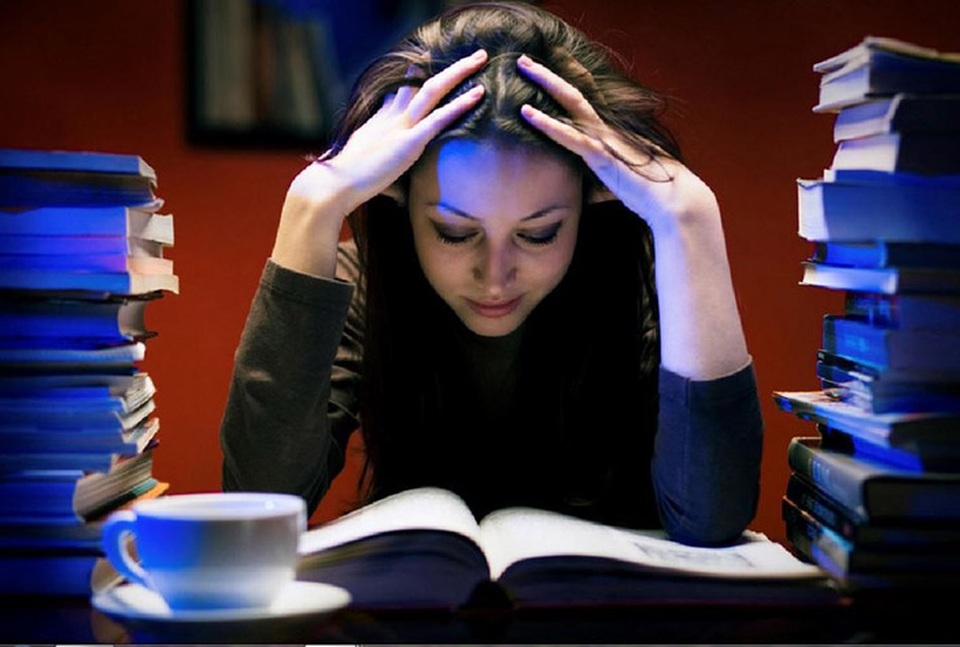 Căng thẳng, áp lực và thức khuya nhiều có bị ung thư không? - 1 Căng thẳng, áp lực và thức khuya nhiều có bị ung thư không? - 1