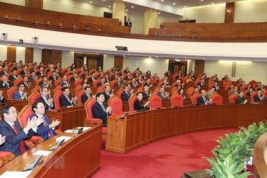 Uỷ viên Bộ Chính trị, Ban Bí thư phải chủ động từ chức khi không còn uy tín