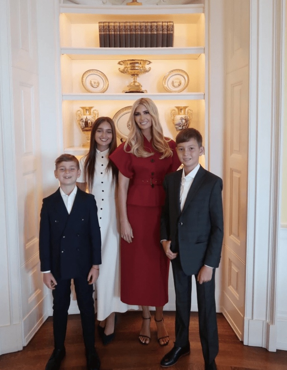 Cháu gái của Tổng thống Mỹ Donald Trump được nuôi dạy khéo léo như thế nào? - 5 Cháu gái của Tổng thống Mỹ Donald Trump được nuôi dạy khéo léo như thế nào? - 5