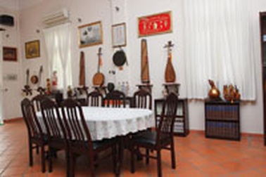 “Chữ Nhà trang trọng lắm và thương yêu vô cùng”