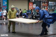 Bão Yagi sắp vào đất liền, Quảng Ninh gió mạnh cấp 12, giật cấp 14