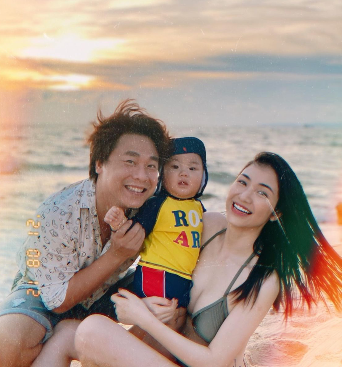Hành trình yêu ngọt ngào của Hòa Minzy và bạn trai trước khi chia tay - 3 Hành trình yêu ngọt ngào của Hòa Minzy và bạn trai trước khi chia tay - 3