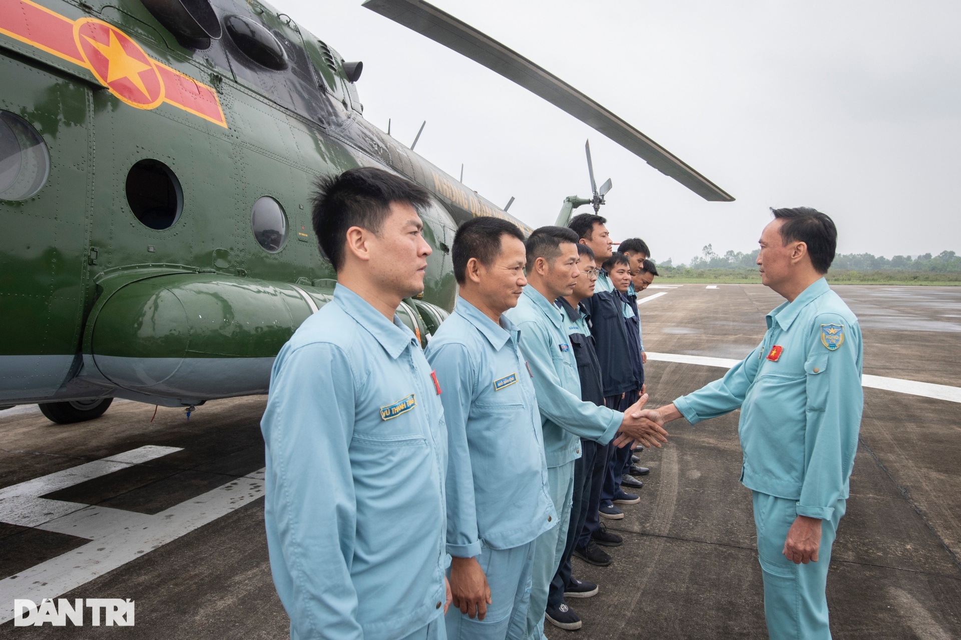 Hình ảnh 9 trực thăng diễn tập kỷ niệm 70 năm Chiến thắng Điện Biên Phủ - 5