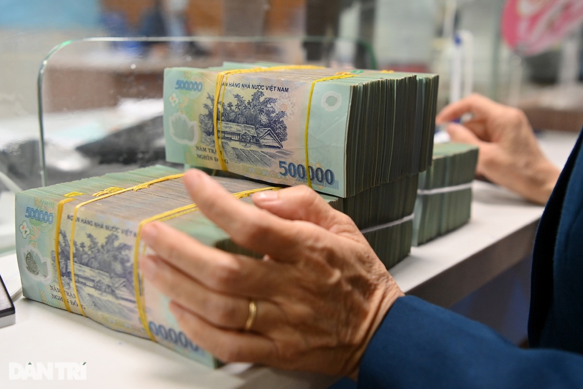 Tỷ lệ bao phủ nợ xấu ở Vietcombank đạt 424%, kỳ vọng lãi tăng 12% năm nay - 1 Tỷ lệ bao phủ nợ xấu ở Vietcombank đạt 424%, kỳ vọng lãi tăng 12% năm nay - 1