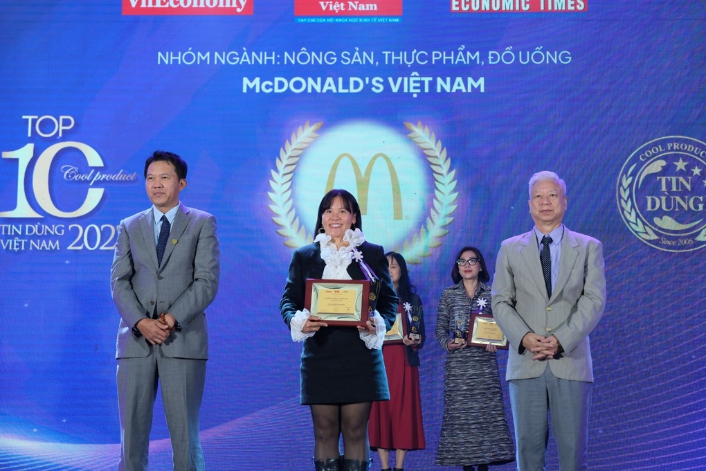 Mcdonalds 5 năm liên tiếp đạt giải thưởng Tin dùng 2022 - 1 Mcdonalds 5 năm liên tiếp đạt giải thưởng Tin dùng 2022 - 1