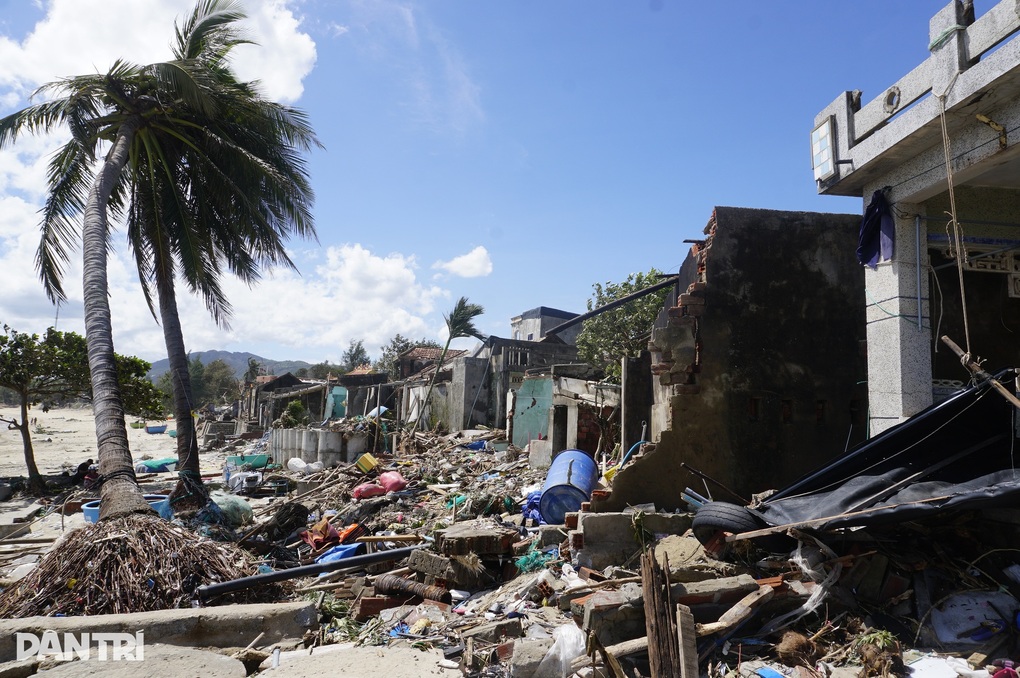 Gia Lai và Đắk Lắk mất trắng hơn 7.000 tỷ đồng do bão Kalmaegi - 1