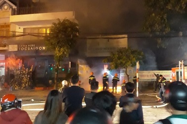 Bà hỏa thiêu rụi cơ sở kinh doanh thiết bị y tế