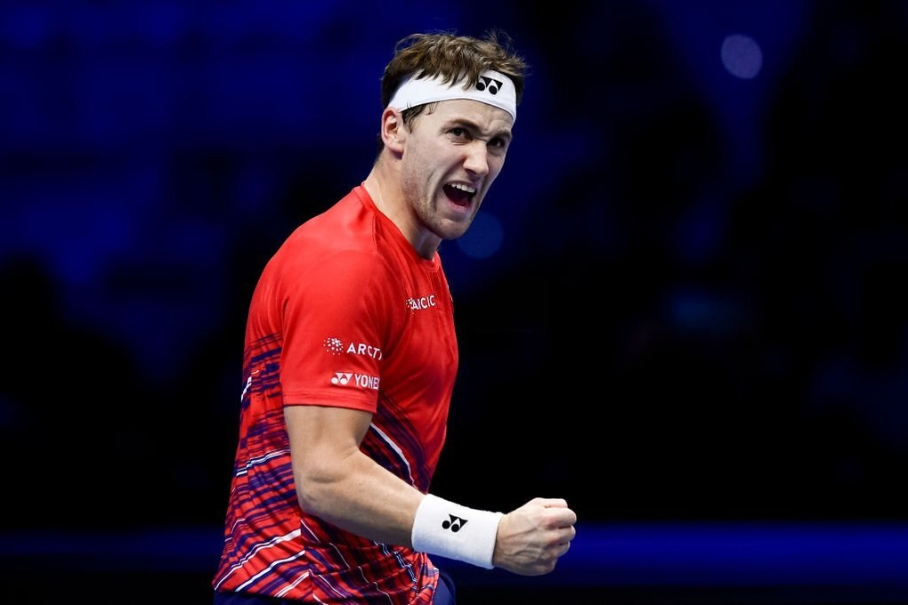ATP Finals: Nadal thua Fritz, Ruud đánh bại Auger-Aliassime - 2 ATP Finals: Nadal thua Fritz, Ruud đánh bại Auger-Aliassime - 2