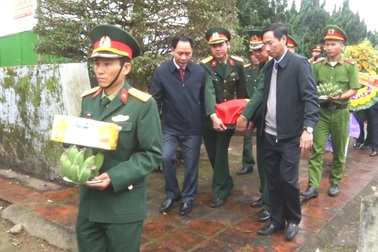 Quảng Trị tổ chức lễ truy điệu và an táng hài cốt liệt sĩ