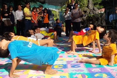 Hồi sinh cho những mảnh đời xương thủy tinh