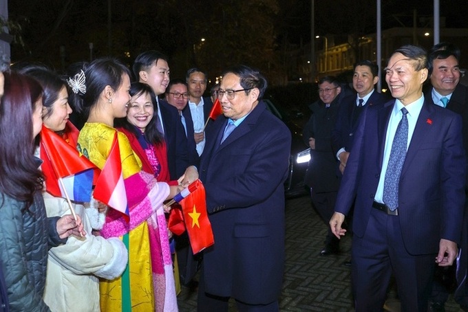 Thủ tướng Chính phủ Phạm Minh Chính gặp gỡ cộng đồng người Việt Nam tại Hà Lan.