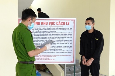 Phát hiện, bắt giữ đối tượng bị truy nã ở trong khu cách ly