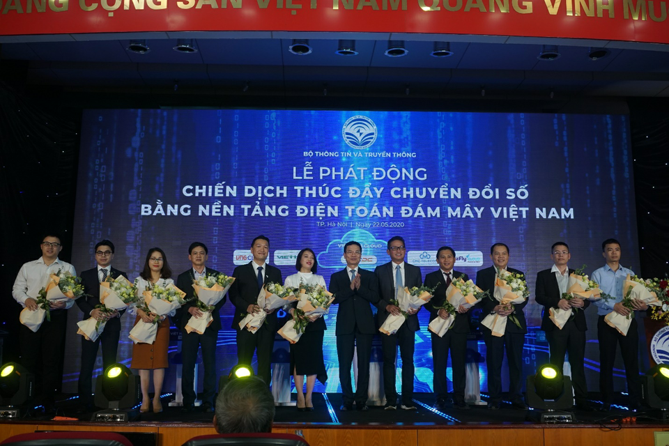 Tiền đề nào giúp Viettel IDC tự tin bứt tốc trong năm tài khóa 2021? - 4 Tiền đề nào giúp Viettel IDC tự tin bứt tốc trong năm tài khóa 2021? - 4