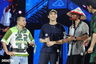 Tự Long khoe vũ đạo, SOOBIN, Hà Lê khuấy động sân khấu