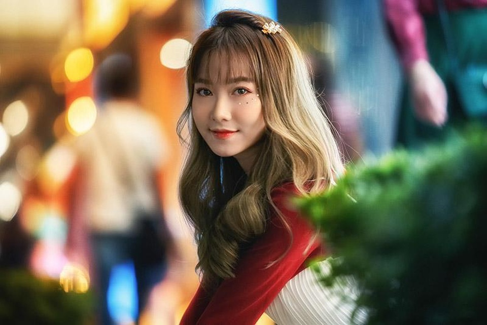 Cô gái có tên đẹp như người cuốn hút trong bộ ảnh đón Giáng sinh - 8