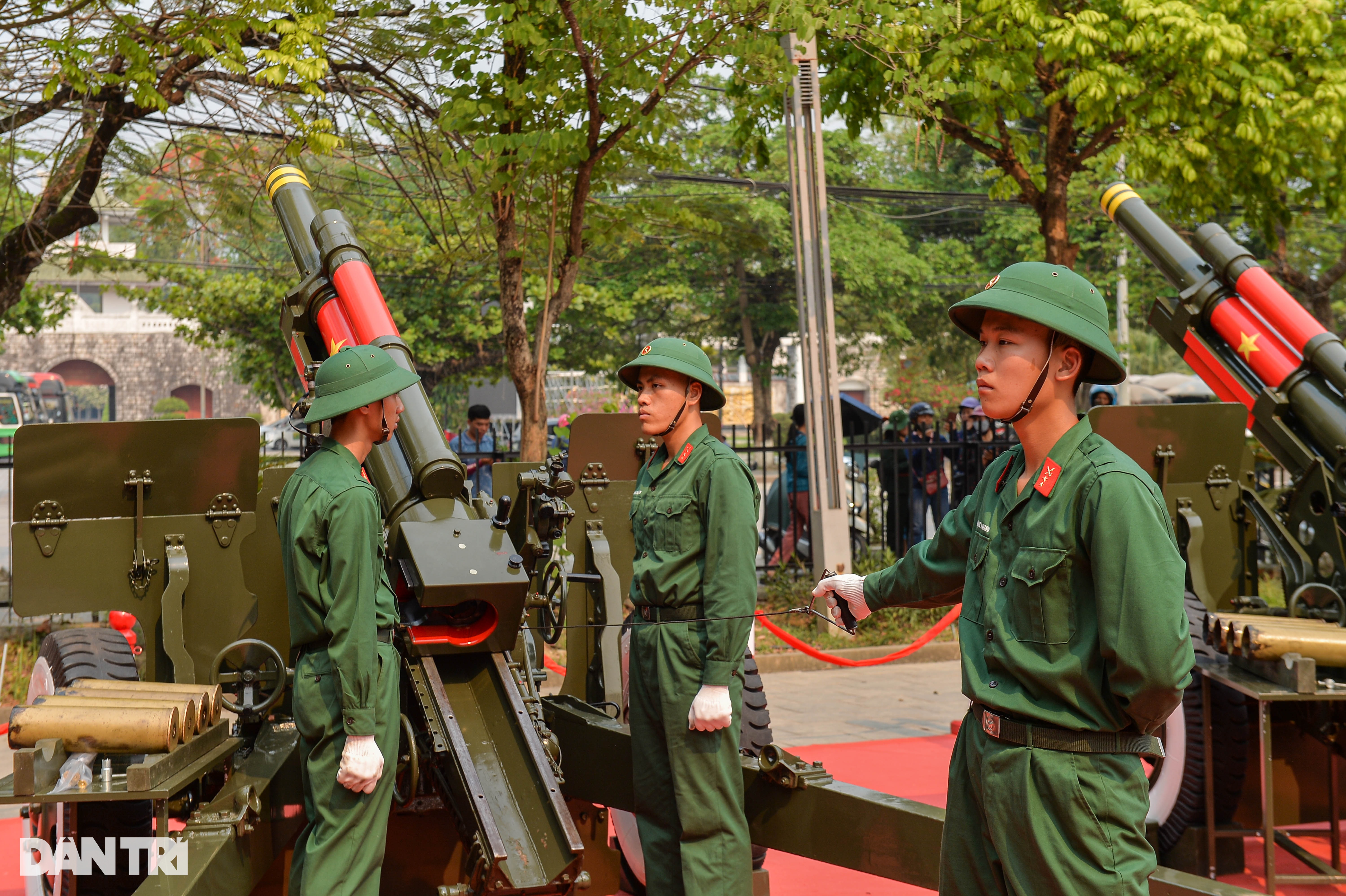 Artillery array serving the 70th anniversary of the Dien Bien Phu Victory - 4