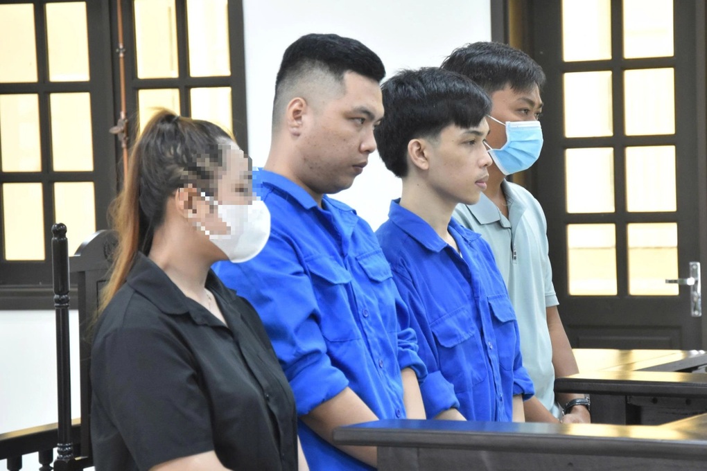 Lập nhiều tài khoản Facebook kêu gọi từ thiện để lừa tiền - 1 Lập nhiều tài khoản Facebook kêu gọi từ thiện để lừa tiền - 1
