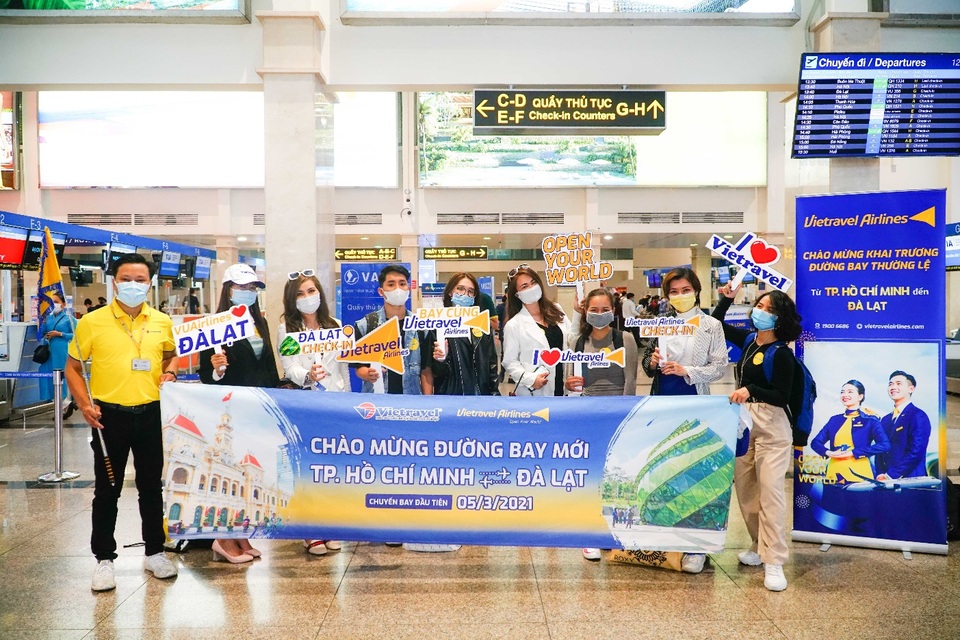 Vietravel Airlines khai trương hệ thống phòng vé chính hãng trên toàn quốc - 3 Vietravel Airlines khai trương hệ thống phòng vé chính hãng trên toàn quốc - 3