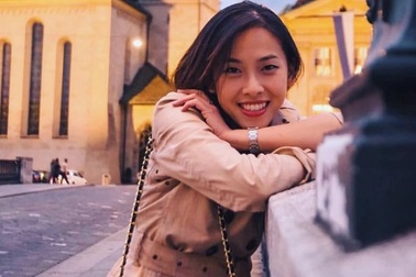 Cô gái 9x gây tiếng vang với triển lãm chiếu cói Việt trên đất Mỹ