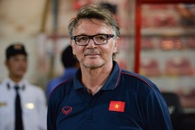 "Đẳng cấp của HLV Troussier cần thiết cho bóng đá Việt Nam"