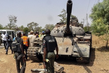 Boko Haram thảm sát một ngôi làng ở Nigeria