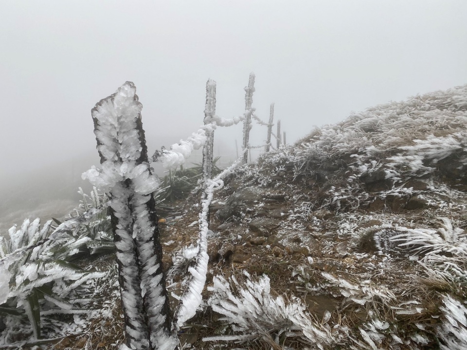 Nhiệt độ xuống dưới 1 độ C, đồ dùng sinh hoạt của người dân bị 