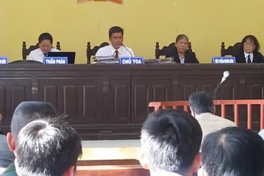 Video: Phiên tòa Dùng nhục hình tại Sóc Trăng