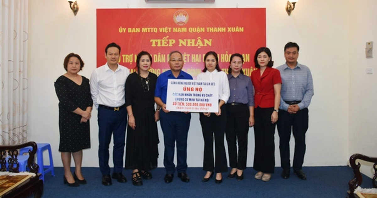 View - Cộng đồng người Việt tại Séc hỗ trợ nạn nhân vụ cháy chung cư mini | Báo Dân trí