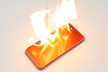 iPhone bốc cháy làm máy bay gặp nạn khiến 56 người tử vong?