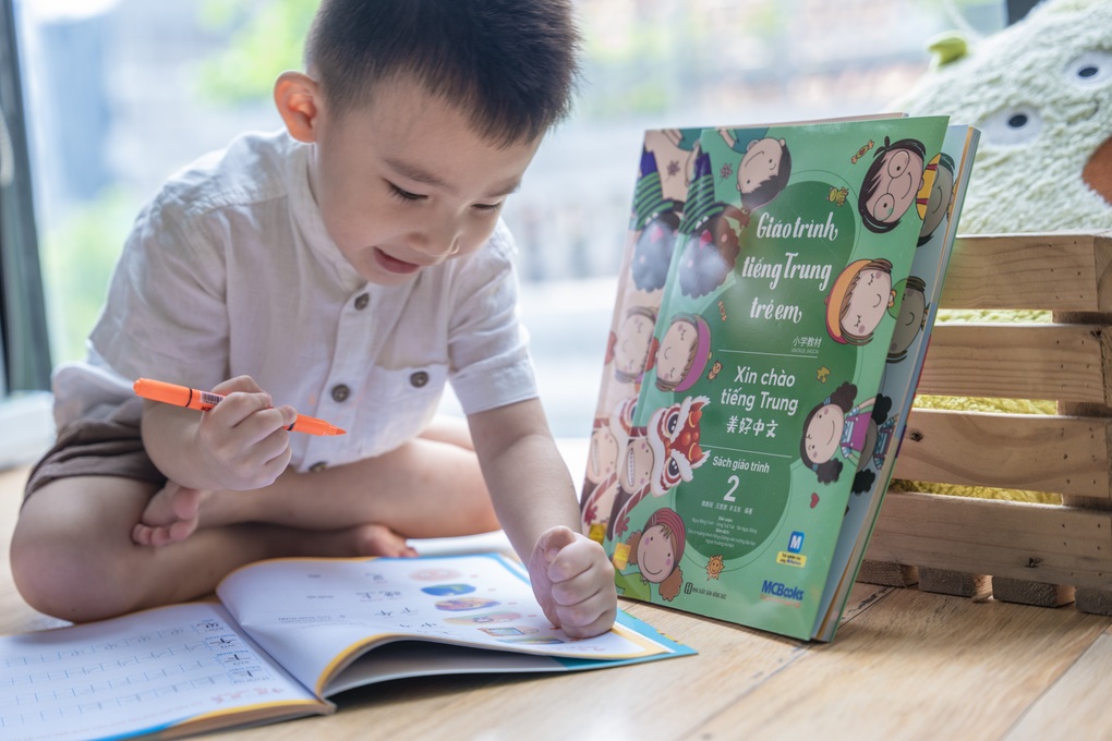 MCBooks ra mắt bộ Giáo trình tiếng Trung trẻ em - Xin chào tiếng Trung - 4 MCBooks ra mắt bộ Giáo trình tiếng Trung trẻ em - Xin chào tiếng Trung - 4