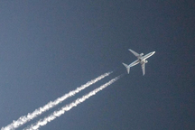 Hậu đại dịch hàng không "bung lụa", giá vé quanh châu Á tăng vọt