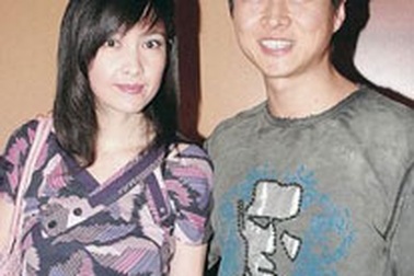 Nghê Chấn và Châu Huệ Mẫn tuyên bố làm đám cưới