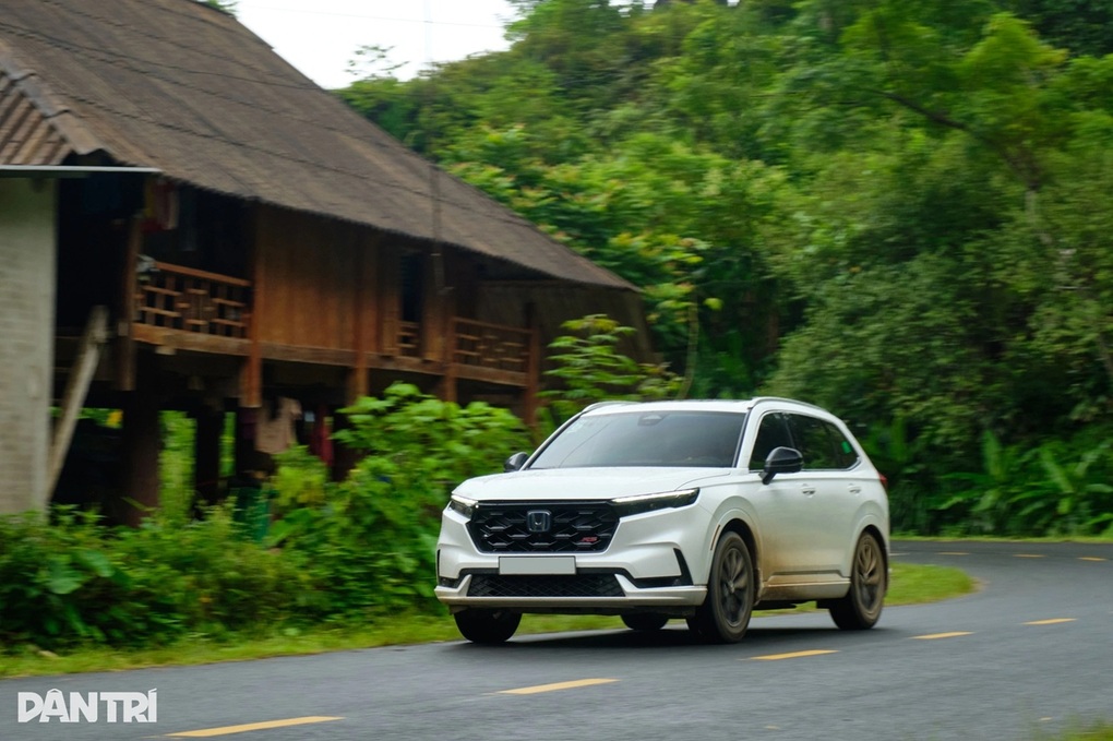 Áp giới hạn tiêu thụ 4,83 lít xăng/100km, xe hybrid cũng có thể chào thua - 2 Áp giới hạn tiêu thụ 4,83 lít xăng/100km, xe hybrid cũng có thể chào thua - 2