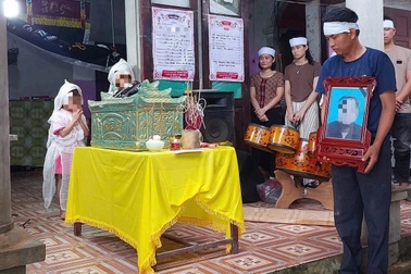 Công an vào cuộc vụ nộp 50 triệu đồng mới được đưa thi thể chết đuối về nhà