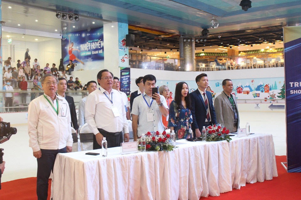 Gần 100 VĐV dự giải vô địch trẻ Trượt băng tốc độ quốc gia năm 2021 - 2 Gần 100 VĐV dự giải vô địch trẻ Trượt băng tốc độ quốc gia năm 2021 - 2