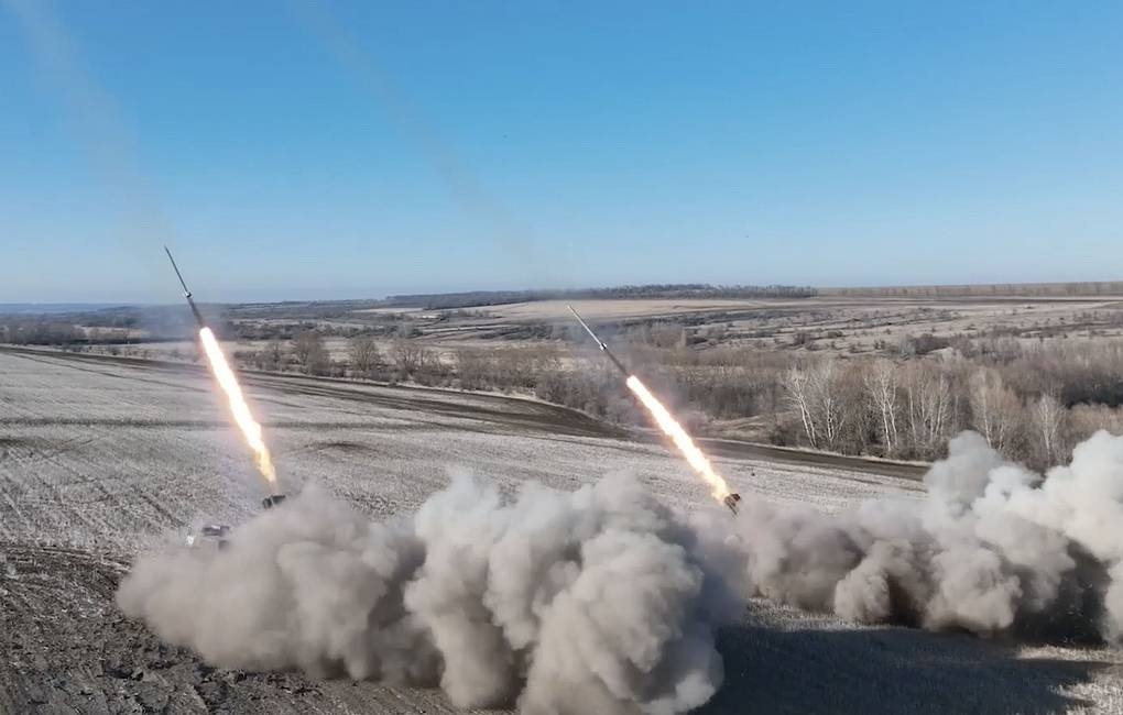 Tình báo Anh: Nga đang dồn lực chọc thủng phòng tuyến miền Đông Ukraine - 1 Tình báo Anh: Nga đang dồn lực chọc thủng phòng tuyến miền Đông Ukraine - 1