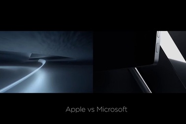 Clip giới thiệu Surface Studio và MacBook Pro trùng hợp đáng kinh ngạc