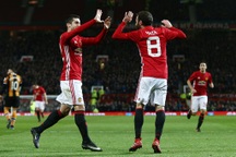 Mourinho tức giận vì học trò… ăn mừng bàn thắng