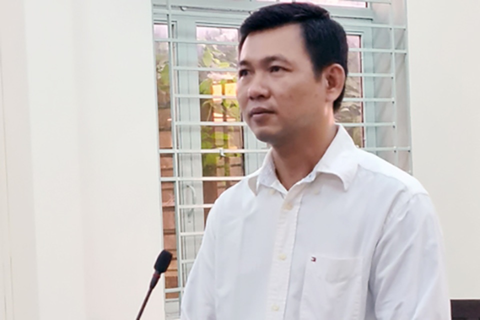 Kỹ sư hiếp dâm, giết người yêu và màn tạt axit của gã đàn ông - 3 Kỹ sư hiếp dâm, giết người yêu và màn tạt axit của gã đàn ông - 3