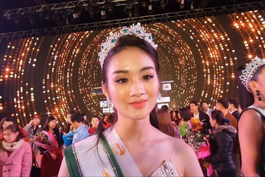 Á Khôi 1, 2 và Top 5 nói gì về việc không có tân Hoa khôi?