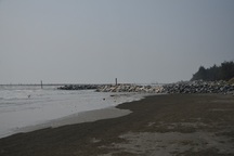 Vùng biển cuốn chết 7 học sinh có nhiều bãi đá nguy hiểm