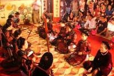 Hãy cứu lấy ca trù Phong Châu!