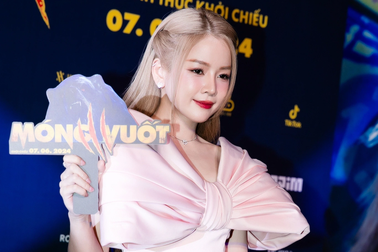 DJ Mie đi xem phim mới của Hồng Thanh, hé lộ về tình mới của người cũ