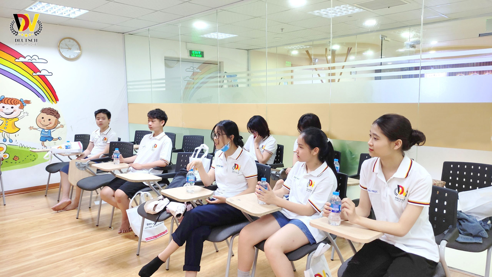 Chào hè cùng các khóa học tiếng Đức miễn phí dành cho học sinh phổ thông - 2 Chào hè cùng các khóa học tiếng Đức miễn phí dành cho học sinh phổ thông - 2