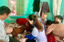 Phụng dưỡng Bà mẹ Việt Nam anh hùng là việc làm đến từ tấm lòng